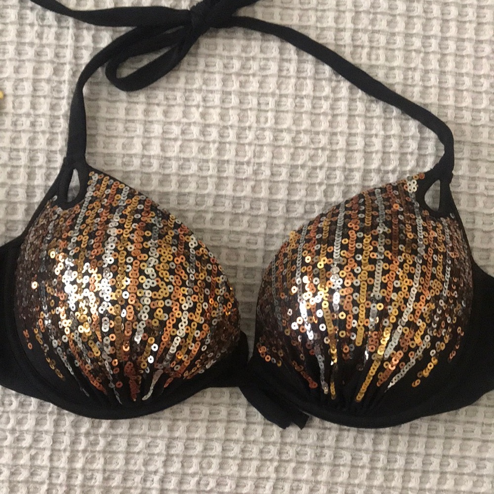 Swimsuit top
